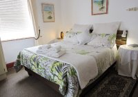 Blue Whale Lodge - Lobster Room_5